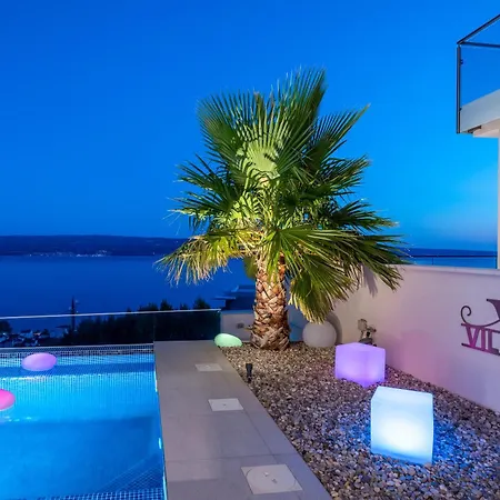 Villa New! Luxury Boutique Fay, Heated Pool, Jacuzzi, Seaview Near Split And Omis Dugi Rat