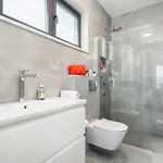 Luxury Boutique Fay, Heated Pool, Jacuzzi, Seaview Near Split And Omis
