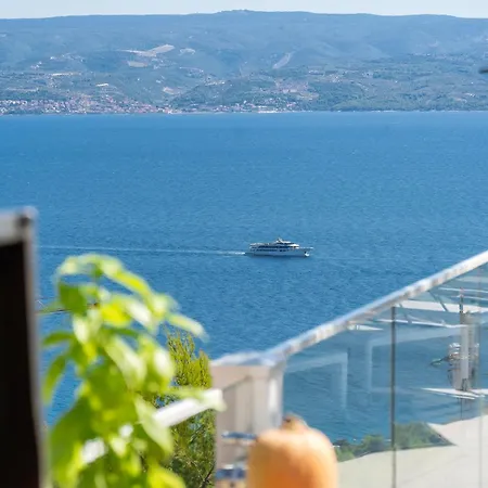 New! Luxury Boutique Fay, Heated Pool, Jacuzzi, Seaview Near Split And Omis *
