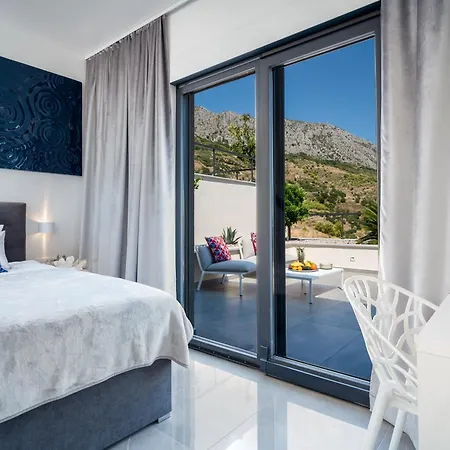 New! Luxury Boutique Fay, Heated Pool, Jacuzzi, Seaview Near Split And Omis * Dugi Rat