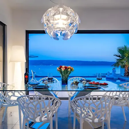 Villa New! Luxury Boutique Fay, Heated Pool, Jacuzzi, Seaview Near Split And Omis