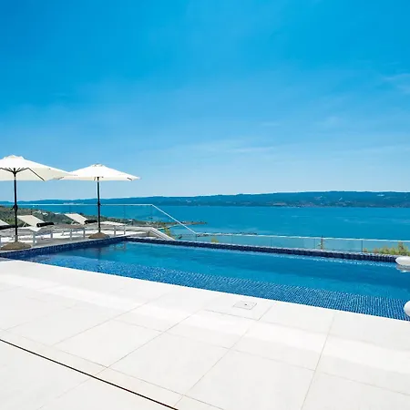 New! Luxury Boutique Fay, Heated Pool, Jacuzzi, Seaview Near Split And Omis Villa Dugi Rat