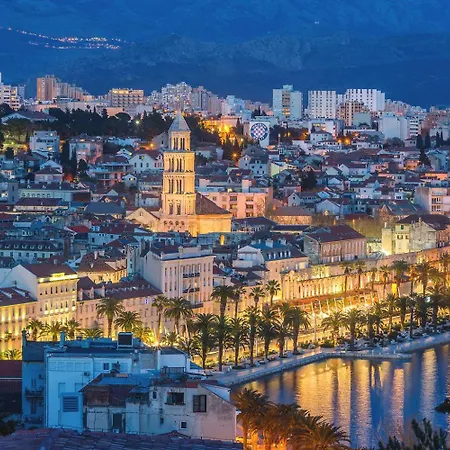 Luxury Boutique Fay, Heated Pool, Jacuzzi, Seaview Near Split And Omis